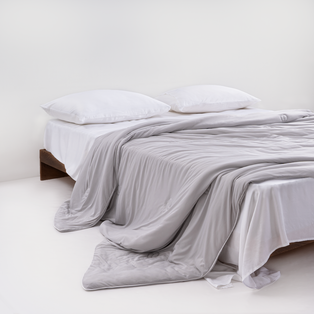 Comforter - Cooling & Pet Hair Repellent for Hot Sleepers/Pet Parents