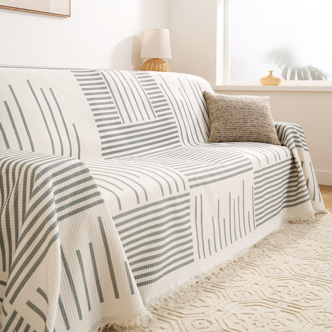 Modern Geometric Multi-Color Sofa Cover Stylish Durable and Soft Protection for a Trendy Pet-Friendly Kid-Friendly Home