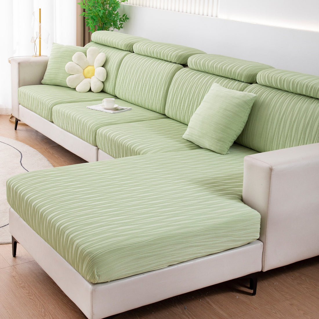 LuxeShield Stretch Sofa Cover – Anti-Scratch, Full-Cover Pet Protector