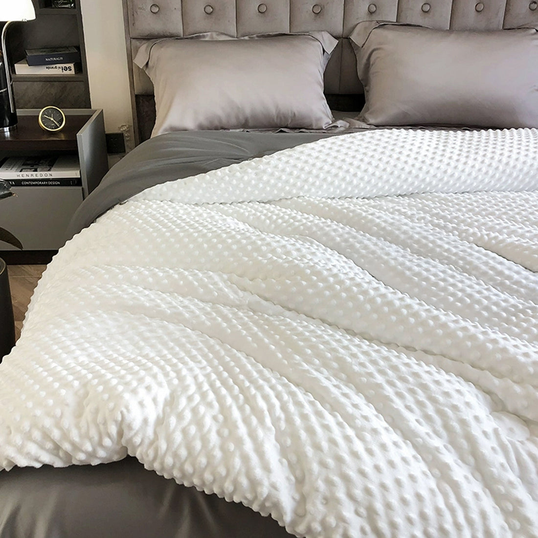 Winter Plush Dot Massage Comforter