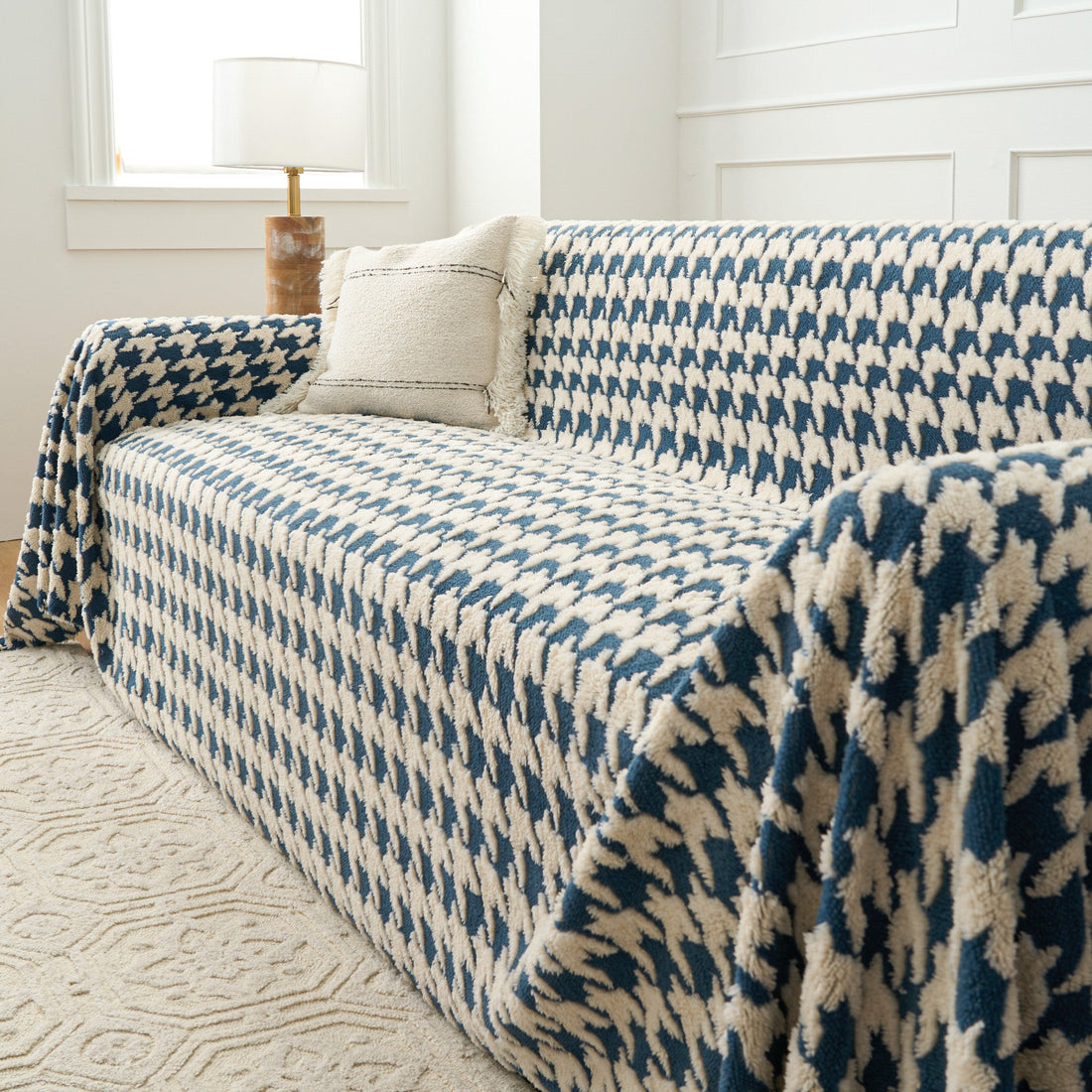 Cozy Houndstooth Sofa Cover