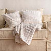 Warm Faux Fur Throw Blanket Set – Striped