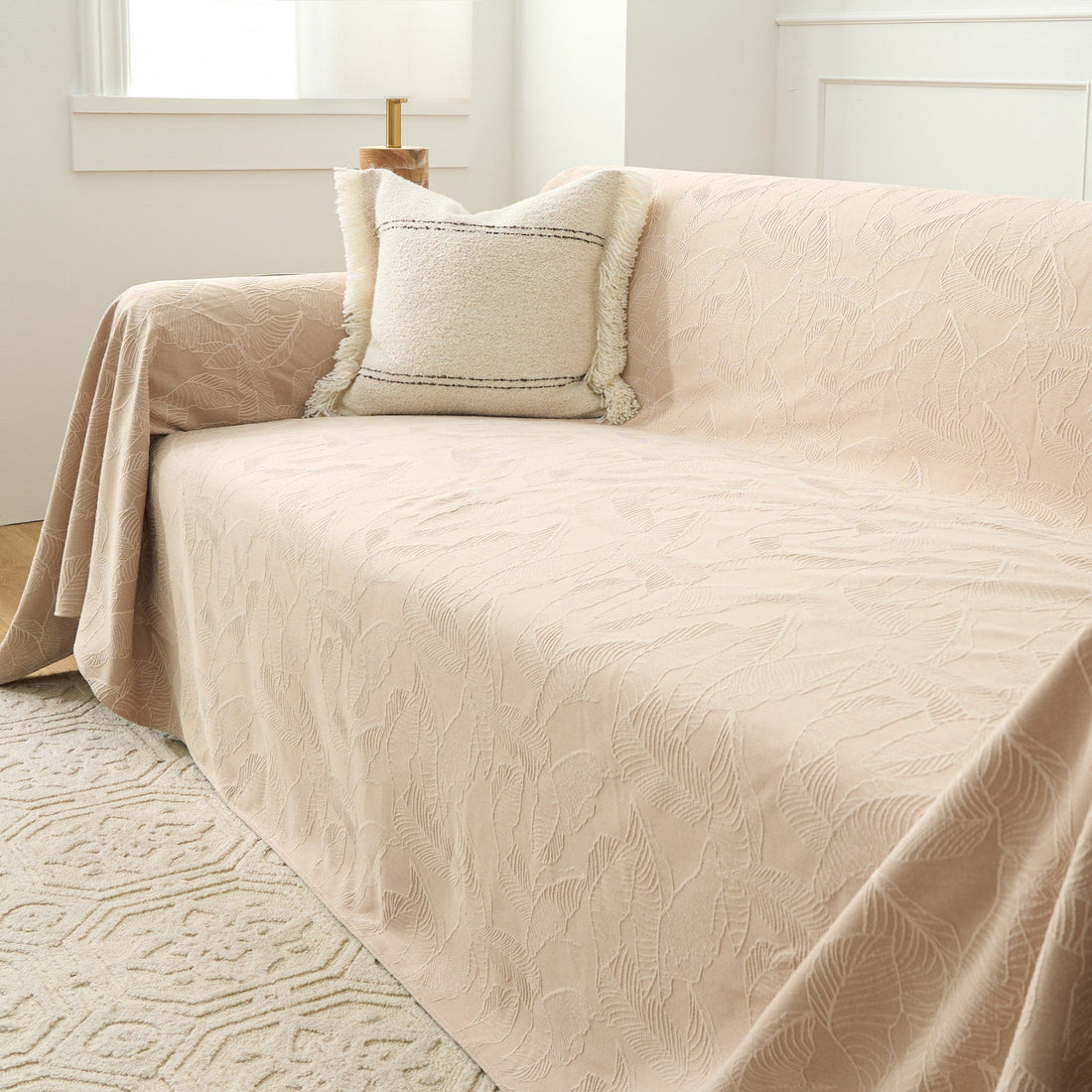 Elegance Leaf Pattern Sofa Cover