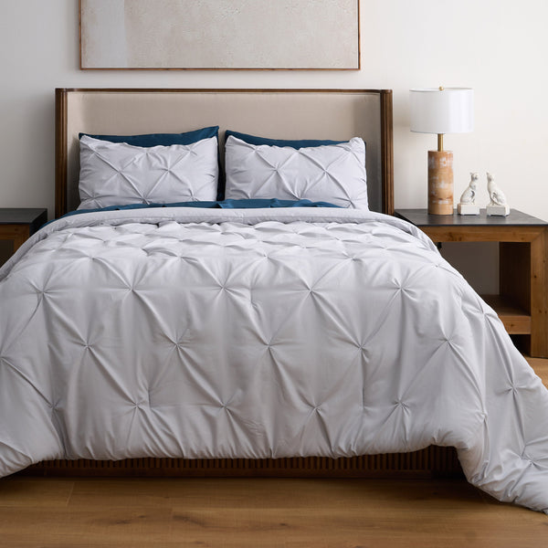 Classic Pintuck Duvet Cover Set